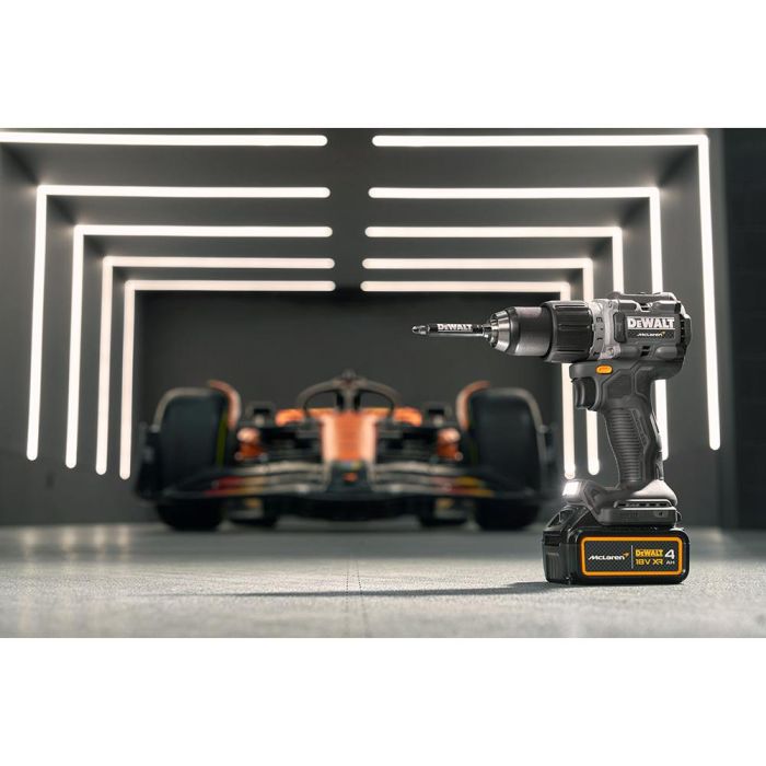 Taladro percutor mclaren sin escobillas xr 18 v 13 mm 90 nm con 2 baterías li-ion 4 ah y maletín tstak 6 Taladro percutor mclaren sin escobillas xr 18 v 13 mm 90 nm con 2 baterías li-ion 4 ah y maletín tstak 6