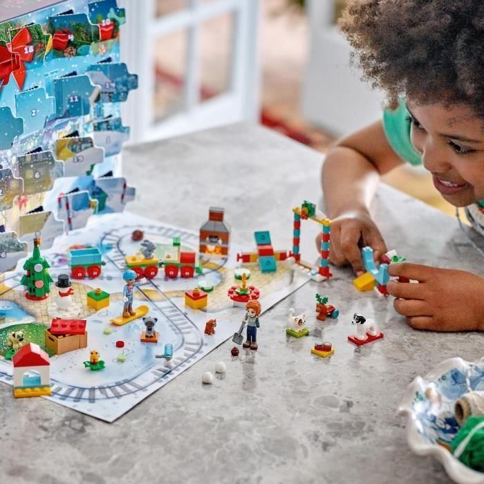 LEGO Friends 41758 Calendario de Adviento 2023, con 24 obsequios que incluyen 8 figuras de animales, 2 minimuñecos, regalo de Navidad 4 LEGO Friends 41758 Calendario de Adviento 2023, con 24 obsequios que incluyen 8 figuras de animales, 2 minimuñecos, regalo de Navidad 4
