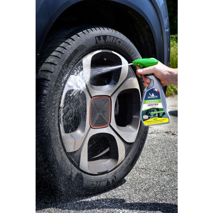 Michelin Limpiador de Llantas y Ruedas 500 ml - Desengrasante Profundo para Suciedad Incrustada, Grasa y Pastillas de Freno, Todo Tipo de Llantas 1 Michelin Limpiador de Llantas y Ruedas 500 ml - Desengrasante Profundo para Suciedad Incrustada, Grasa y Pastillas de Freno, Todo Tipo de Llantas 1
