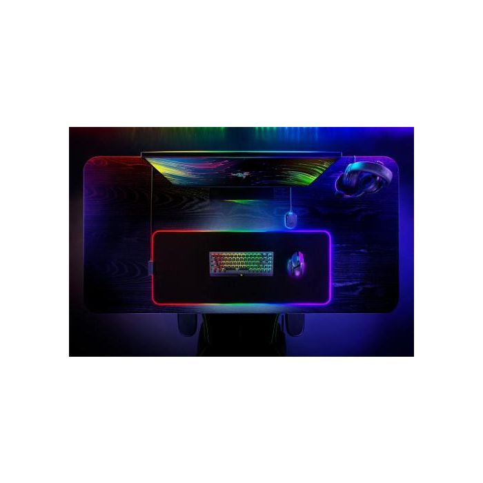 Razer Strider Chroma Alfombrilla de ratón para juegos Negro, RZ02-04490100-R3M1, Poliéster, Retroiluminación LED Multicolor 3 Razer Strider Chroma Alfombrilla de ratón para juegos Negro, RZ02-04490100-R3M1, Poliéster, Retroiluminación LED Multicolor 3