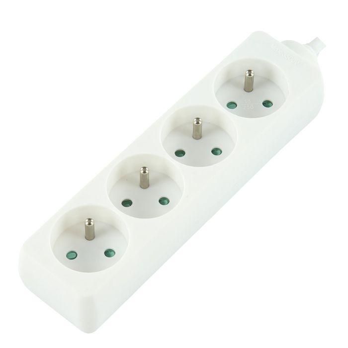 LOGON PROFESSIONAL 4-WAY POWER STRIP: WHITE - 16A - 1.5M CABLE LOGON PROFESSIONAL 4-WAY POWER STRIP: WHITE - 16A - 1.5M CABLE