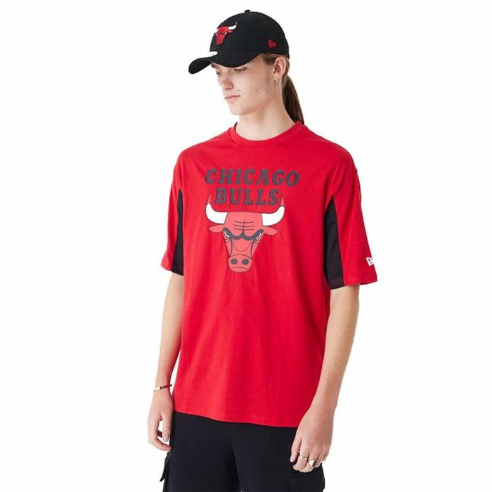 Camiseta de Manga Corta Hombre New Era NBA MESH PANEL OS TEE CHIBU 60435481 Rojo (M) Camiseta de Manga Corta Hombre New Era NBA MESH PANEL OS TEE CHIBU 60435481 Rojo (M)