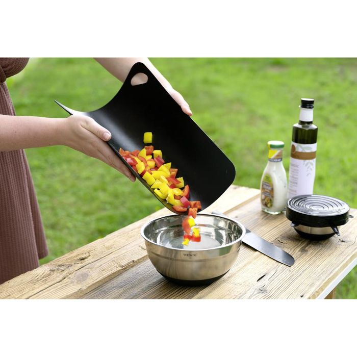 Wenko 55055100 Set 3 Tablas de Corte Flexibles Antideslizantes, Negras, Apto Lavavajillas. 38x29, 33.5x24, 28x18 cm 3