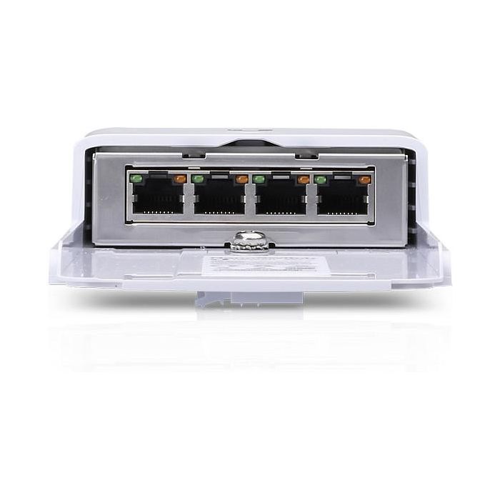 Ubiquiti NanoSwitch Switch Gigabit Ethernet de 4 Puertos 10/100/1000 Mbps 3