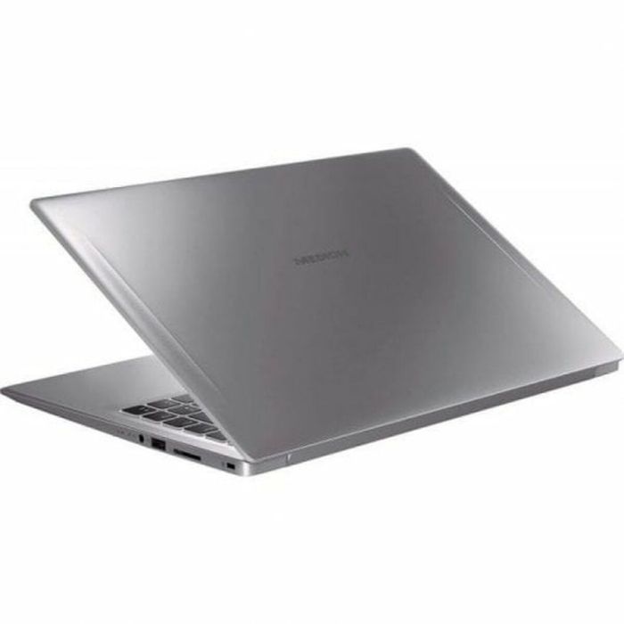 Notebook Medion Akoya S15447 15,6" Intel© Core™ i5-10210U 8 GB RAM 256 GB SSD 5