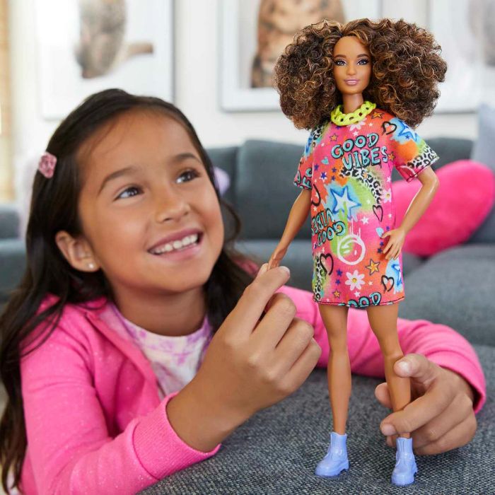 Muñeca Barbie Fashionista Con Pelo Rizado Hjt00 Mattel 4