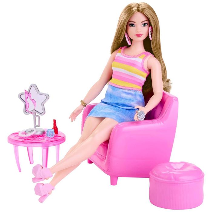 Muñeca Barbie Estilista Con Armario Hpl78 Mattel 2
