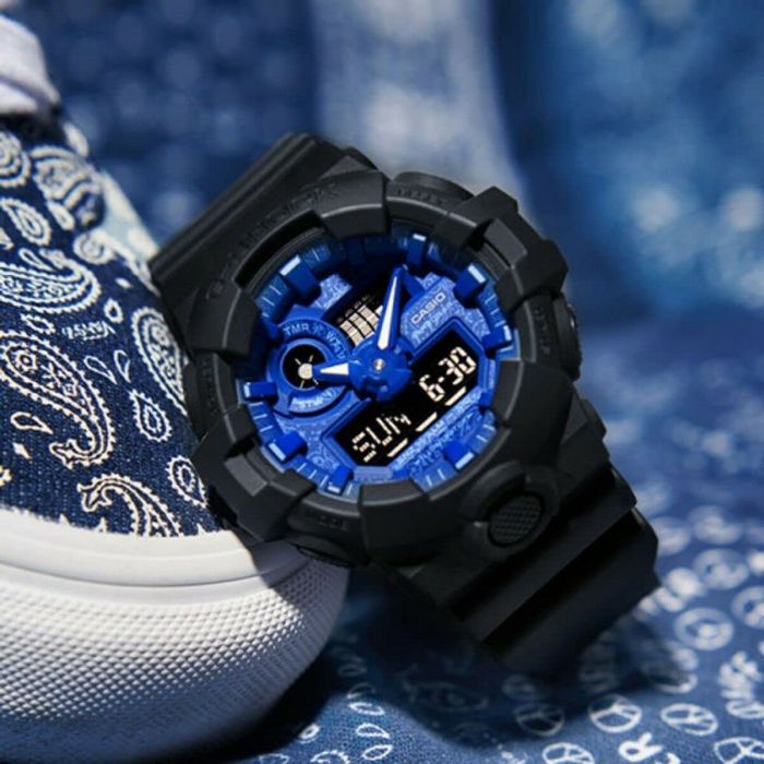 Reloj Hombre Casio G-Shock GA-700 Collection BLUE PAISLEY Serie (Ø 53 mm) 3