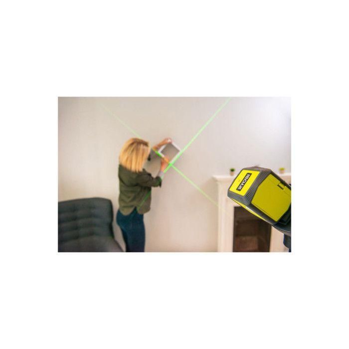 Green Cross Laser - Rango de 15 m - Precisión +/- 0.5 mm - Entregado con un alicates de fijación y 2 baterías 3 Green Cross Laser - Rango de 15 m - Precisión +/- 0.5 mm - Entregado con un alicates de fijación y 2 baterías 3