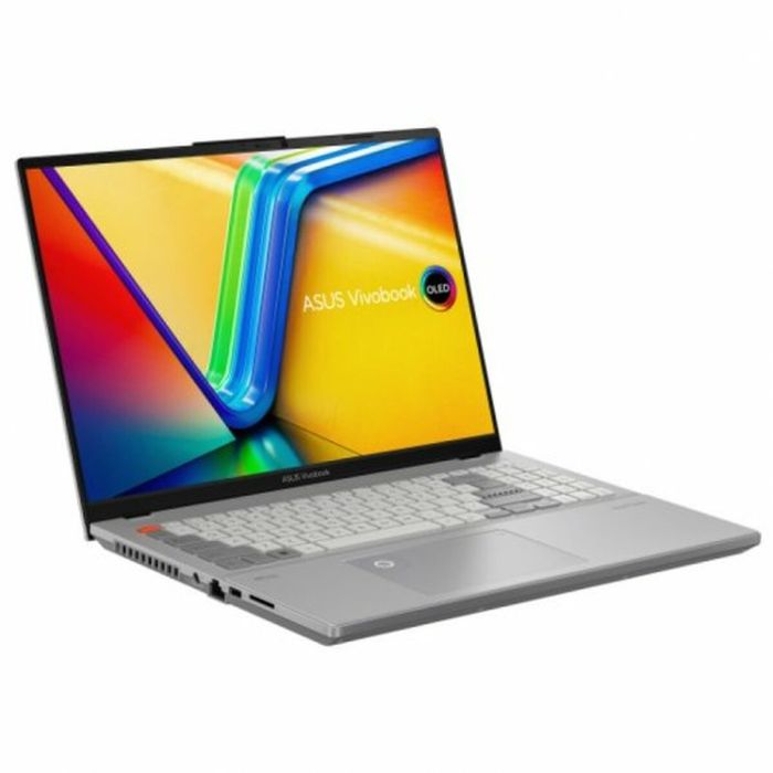 Laptop Asus Revolt 4070 16" intel core i9-13980hx 32 GB RAM 1 TB SSD Nvidia Geforce RTX 4070 8