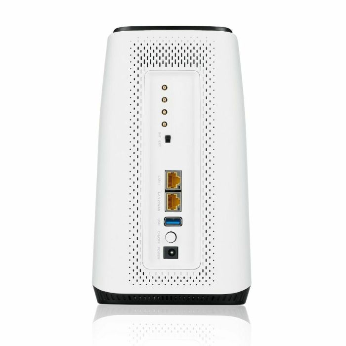 Router ZyXEL FWA-510-EU0102F 1