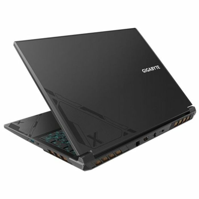 Laptop Gigabyte G6X 2024 9KG-43ES854SD 16" i7-13650HX 16 GB RAM 1 TB SSD Nvidia Geforce RTX 4060 4
