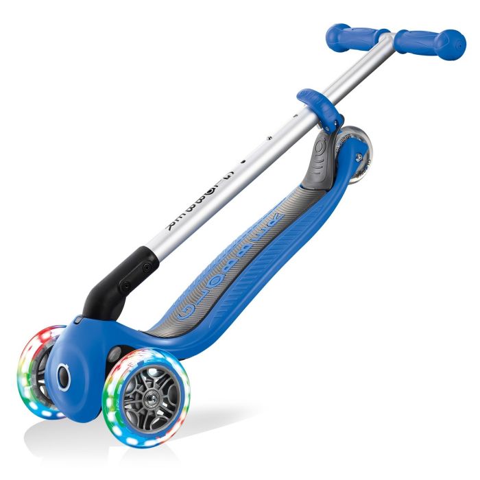 Patinete Globber Primo Foldable Lights Luces Ruedas x 3 Azul 2 Patinete Globber Primo Foldable Lights Luces Ruedas x 3 Azul 2