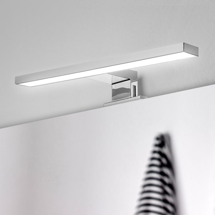 Emuca Foco LED para espejo de baño Virgo (AC 230V 50Hz), sin necesidad de convertidor, L300mm, Luz blanca fría 6.000K, Plástico, Cromado 1