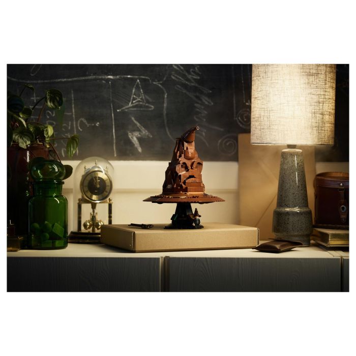 LEGO Harry Potter Sombrero Seleccionador Parlante 76429 Juego Construcción 561 Piezas 26