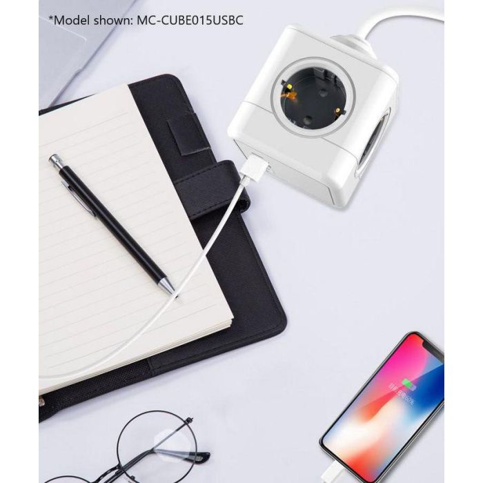 MicroConnect 4 way Schuko, 2 USB ports power cube with 1,5m cable, white 2 MicroConnect 4 way Schuko, 2 USB ports power cube with 1,5m cable, white 2