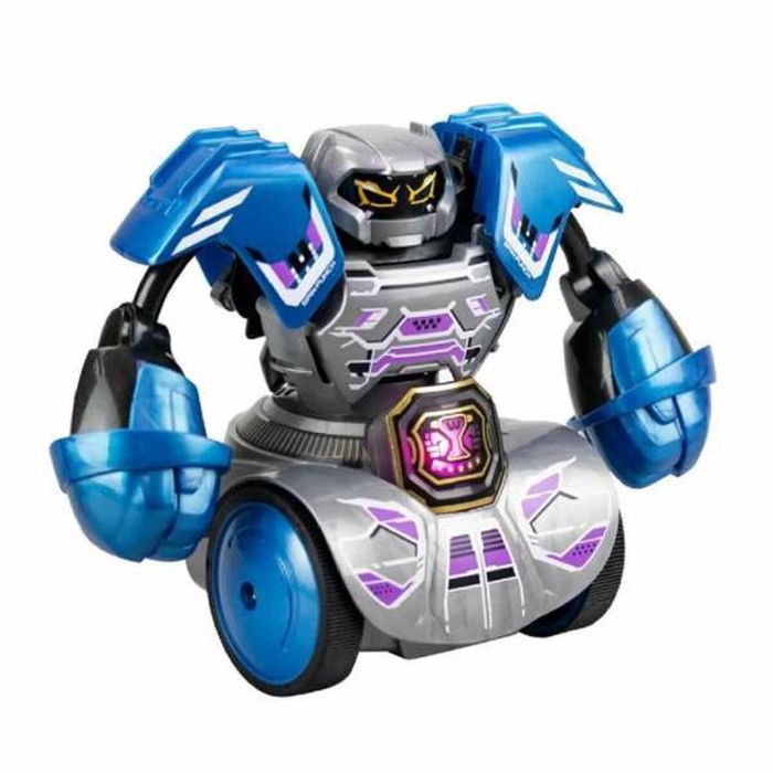 Robot kombat tornado battle.puñetazo de 360 grados,tienen armaduras desmontables 2