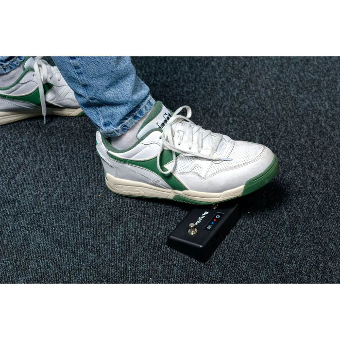 LAG HV-S2 Controlador Bluetooth para Guitarra Hyvibe Lâg con 2 Pulsadores Silenciosos 3 LAG HV-S2 Controlador Bluetooth para Guitarra Hyvibe Lâg con 2 Pulsadores Silenciosos 3