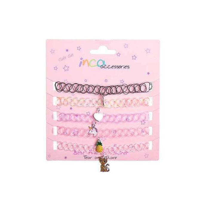 Set de 5 gargantillas (13,5x14,5cm) Set de 5 gargantillas (13,5x14,5cm)