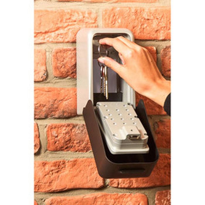 Master Lock Caja fuerte de llaves segura XL - Certificada CNPP, Combinación Programable, Construcción Zinc, Resistencia Intemperie, Ideal Airbnb - Gris/Negro 2 Master Lock Caja fuerte de llaves segura XL - Certificada CNPP, Combinación Programable, Construcción Zinc, Resistencia Intemperie, Ideal Airbnb - Gris/Negro 2