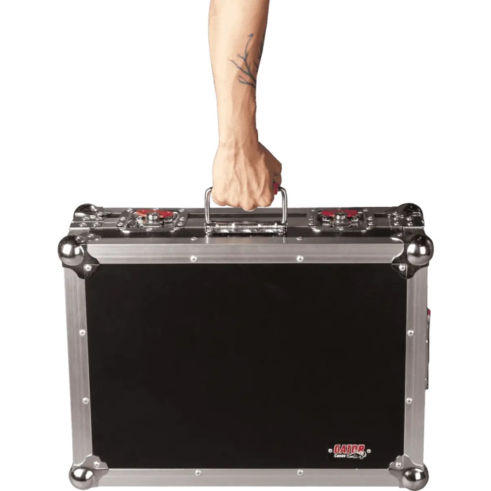 Gator Estuche + Pedalboard Gator Gtour 17" X 11" 43cm Ancho 8