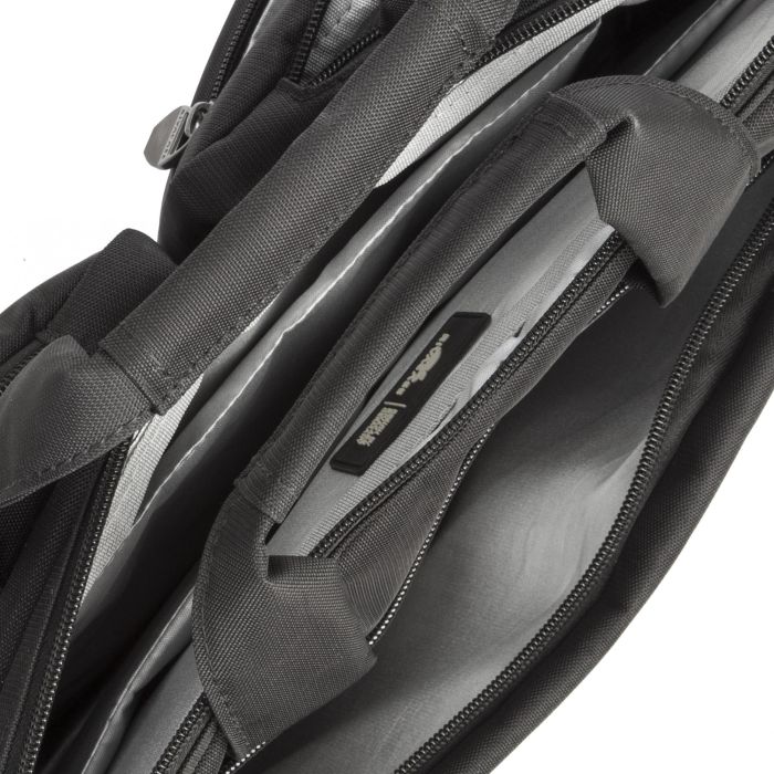 Riva NB Tasche Tiergarten 16,0" schwarz 8530 2