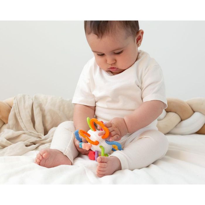 KioKids Mordedor Sensorial Bola para Bebés, Alivia Encías, Estimula Sentidos, ABS y TPE, Multicolor, +4 Meses 1