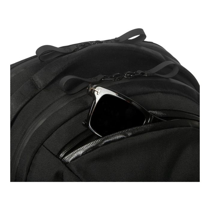Targus HyperPack Mochila para portátil de 16 pulgadas, 1 kg 8