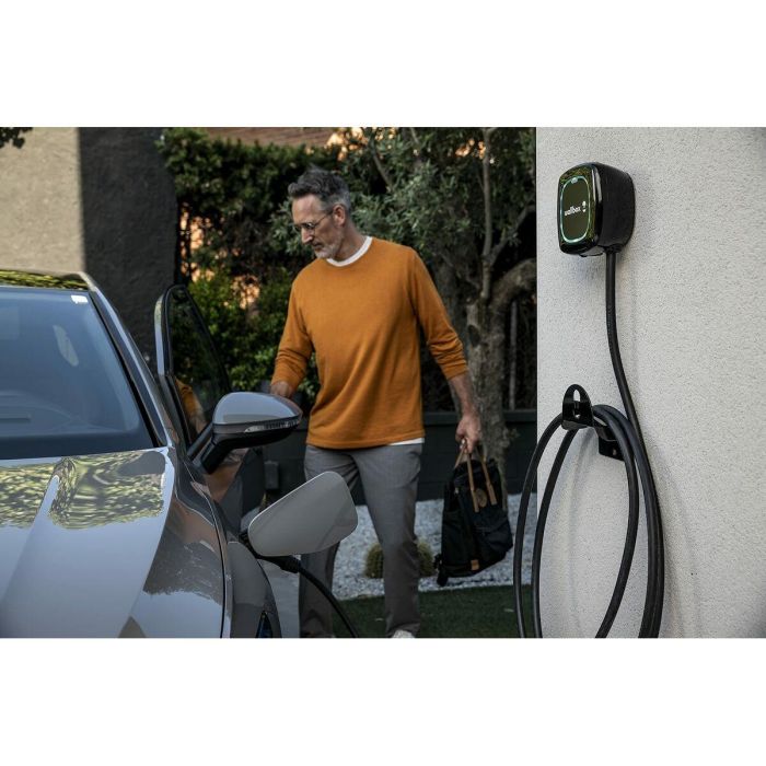 Cargador de Baterías Wallbox Pulsar Plus 7.4W T2 4 Cargador de Baterías Wallbox Pulsar Plus 7.4W T2 4