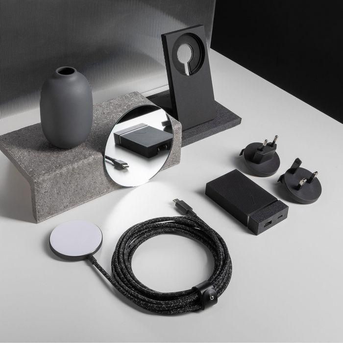 Native Union Snap Magnetic Wireless Charger-Cosmos 3 Native Union Snap Magnetic Wireless Charger-Cosmos 3