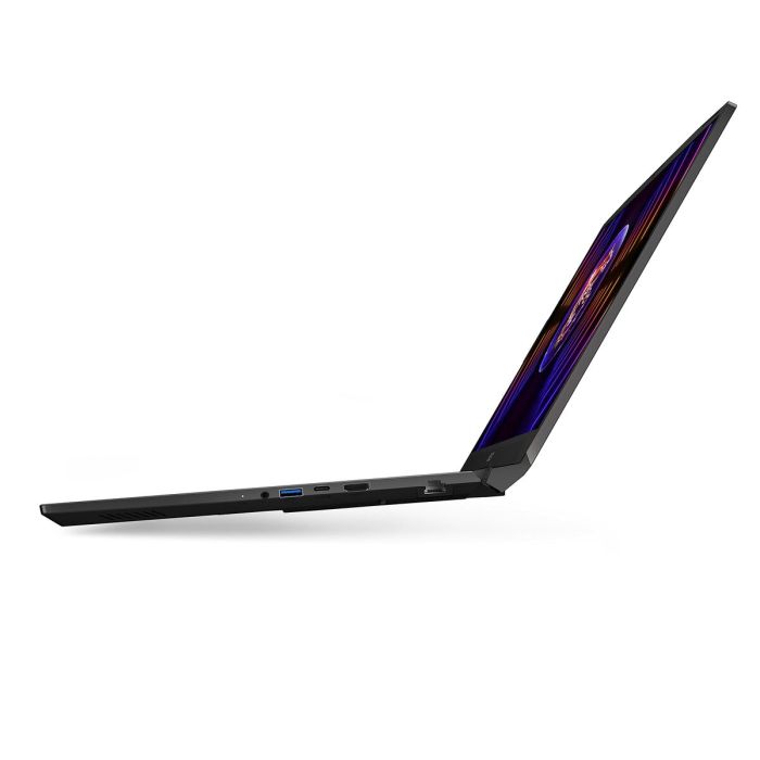 Laptop MSI Qwerty Español I7-13700H 17,3" Intel Core i7-13700H 16 GB RAM 1 TB SSD Nvidia Geforce RTX 4070 4 Laptop MSI Qwerty Español I7-13700H 17,3" Intel Core i7-13700H 16 GB RAM 1 TB SSD Nvidia Geforce RTX 4070 4