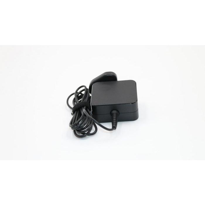 Lenovo 65W USB-C AC adapter for Lenovo laptops, compact design, smart technology for safe charging, ideal for travel. 5 Lenovo 65W USB-C AC adapter for Lenovo laptops, compact design, smart technology for safe charging, ideal for travel. 5