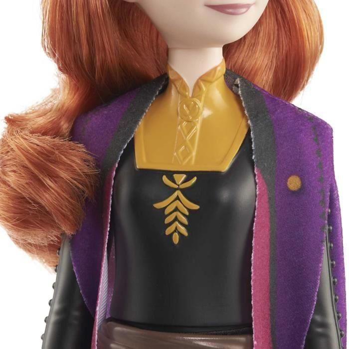 Mattel HLW50 Muñeca de Moda Frozen 2 Anna Articulada, con Chaleco y Conjunto de Viaje, Disney (Edad +3 Años) 5