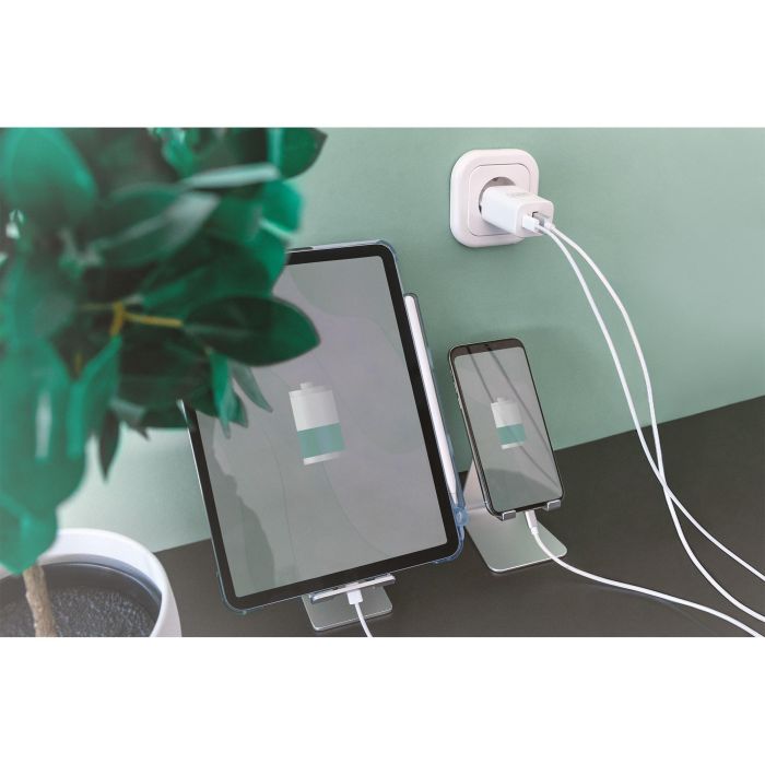 Charger 1x USB-A / 1x USB-C 30W Dual Port 1x 24A 1x 3A QC3.0 DIGITUS 1