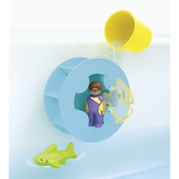 Playmobil Rueda de agua con bebé tiburón Junior, incluye figura de buzo y taza, juguete de baño con ventosa para niños +1 año. 1