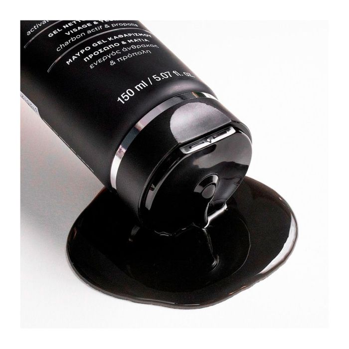 Limpiador detox negro con carbón activo y propóleo 150 ml 1