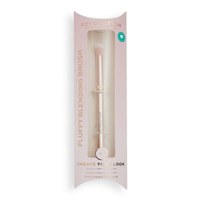 Revolution Make Up Fluffy Blending Brush #R4 Revolution Make Up Fluffy Blending Brush #R4