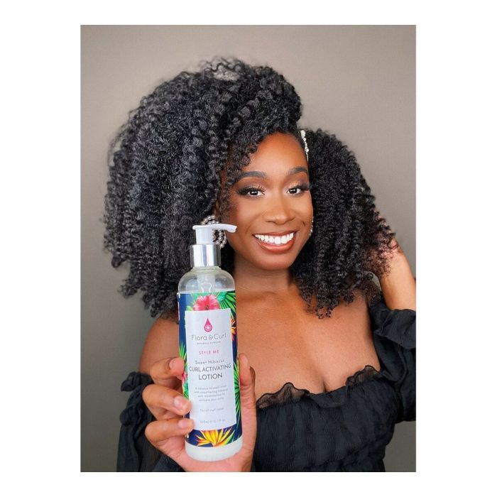 Fluido para Definir Rizos Flora & Curl Style Me Hibisco 300 ml 3 Fluido para Definir Rizos Flora & Curl Style Me Hibisco 300 ml 3