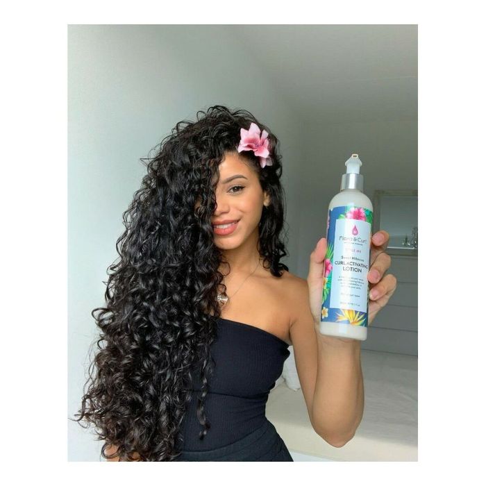 Fluido para Definir Rizos Flora & Curl Style Me Hibisco 300 ml 1 Fluido para Definir Rizos Flora & Curl Style Me Hibisco 300 ml 1