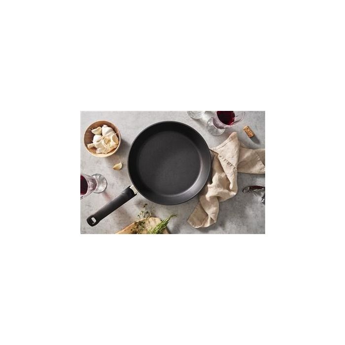 Levital® Comfort Sartén 24Cm FISSLER 159-121-24-100/0 8 Levital® Comfort Sartén 24Cm FISSLER 159-121-24-100/0 8
