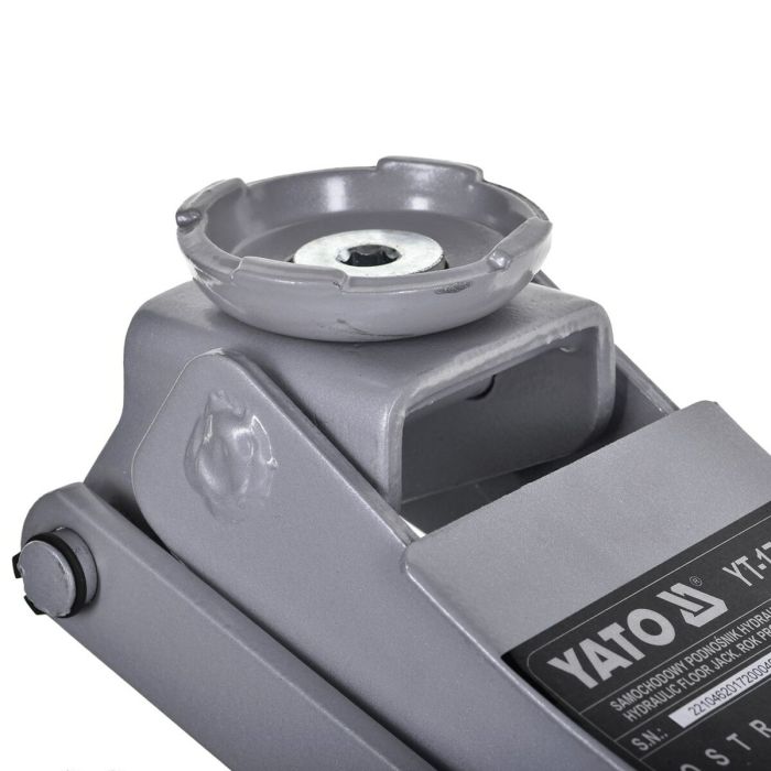 Gato elevador Yato YT-1720 2000 kg 8 Gato elevador Yato YT-1720 2000 kg 8