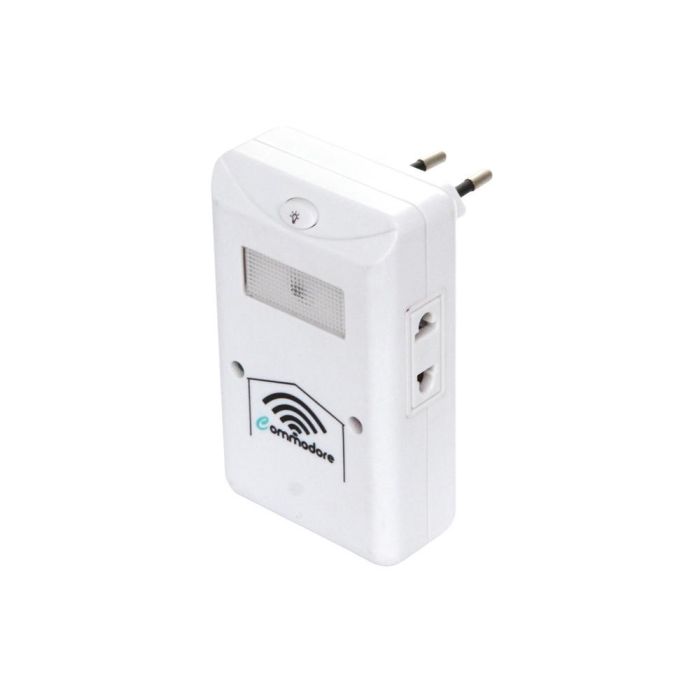 Repele insectos enchufable Commodore 2253R