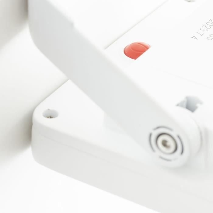 Aplique de exterior - BRILLIANT - LUTON - LED y solar - Detector de movimiento - Plástico y metal - 4 W - Blanco 1 Aplique de exterior - BRILLIANT - LUTON - LED y solar - Detector de movimiento - Plástico y metal - 4 W - Blanco 1