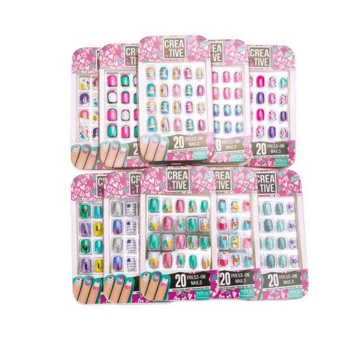 Set creativo para uñas con 20 unds. exp. 24 modelos y tamaños diferentes 8,2x14x1 cm - modelos surtidos 2 Set creativo para uñas con 20 unds. exp. 24 modelos y tamaños diferentes 8,2x14x1 cm - modelos surtidos 2