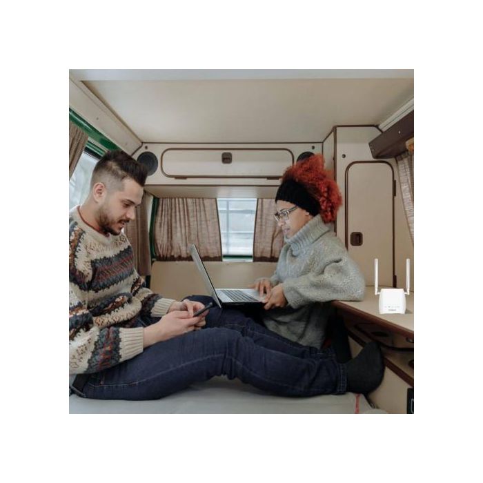 Amplificador Wifi STRONG 4GROUTER300M 3 Amplificador Wifi STRONG 4GROUTER300M 3