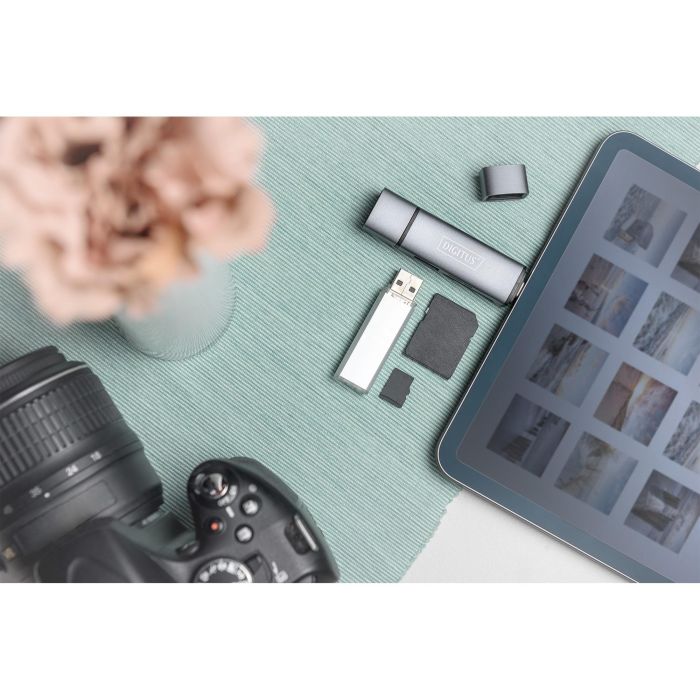 Digitus Dual Card Reader Hub USB-C USB 3.0 para tarjetas SD y Micro SD, OTG, Aluminio, 5000 Mbit/s 2 Digitus Dual Card Reader Hub USB-C USB 3.0 para tarjetas SD y Micro SD, OTG, Aluminio, 5000 Mbit/s 2