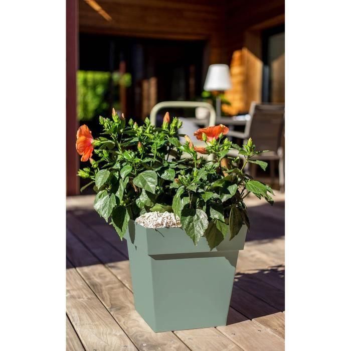 EDA PLASTIQUE Macetero Cuadrado Toscana de Plástico Inyectado - 32x32x32cm, 22 L, Verde Laurel - Resistente UV y Heladas, Interior/Exterior 2