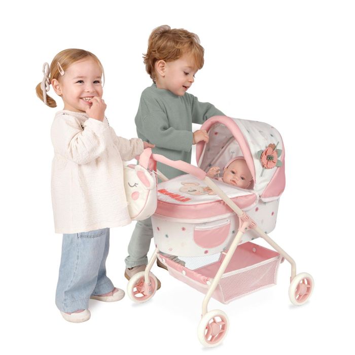 DeCuevas 86079 Carro de Muñecas Coco Mi Primer Carro de Juguete Realista con Bolso Riñonera Koala para Juego de Imitación 1 DeCuevas 86079 Carro de Muñecas Coco Mi Primer Carro de Juguete Realista con Bolso Riñonera Koala para Juego de Imitación 1