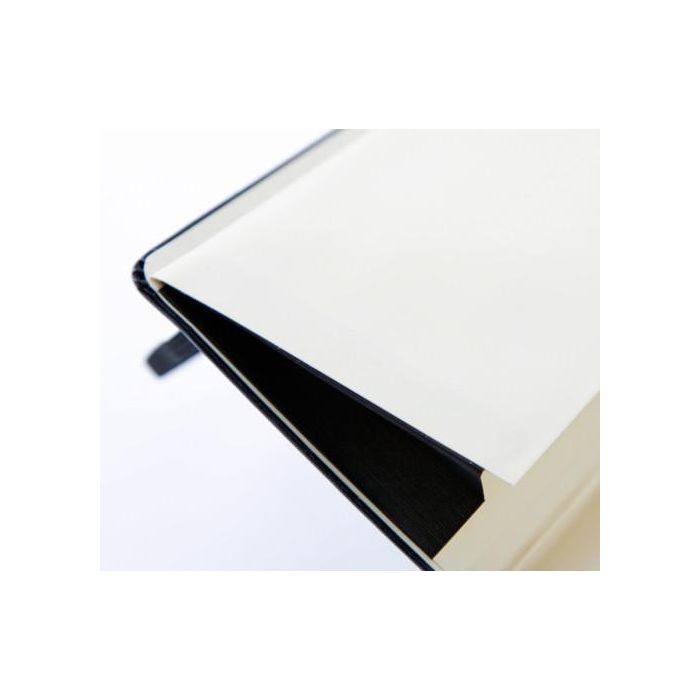 Cuaderno Moleskine Clasico Tapa Blanda 13X21 192H 70Gr. Cuadriculada Con Goma Negra 3