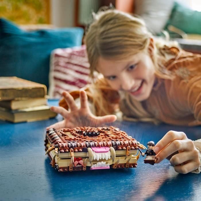 LEGO Harry Potter 76449 El Monstruoso Libro de los Monstruos - Juguete de construcción para niños a partir de 9 años 4